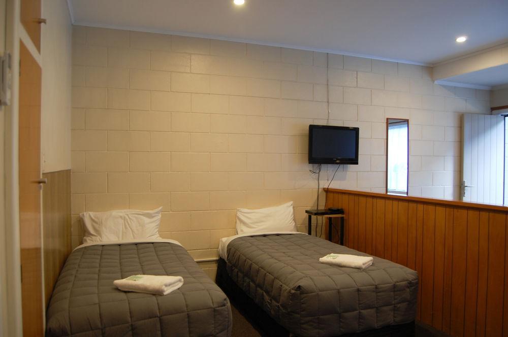Abba Court Motel Queenstown Ngoại thất bức ảnh
