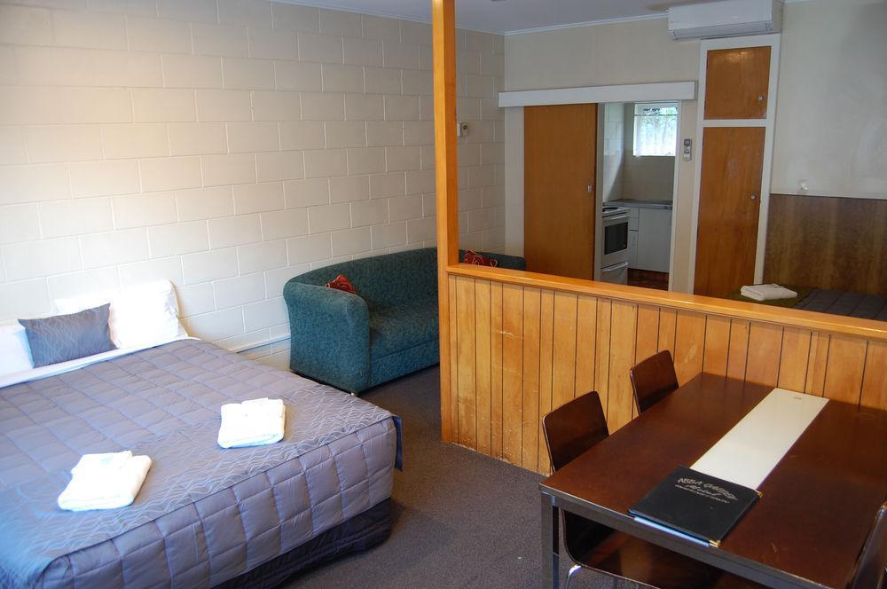 Abba Court Motel Queenstown Ngoại thất bức ảnh