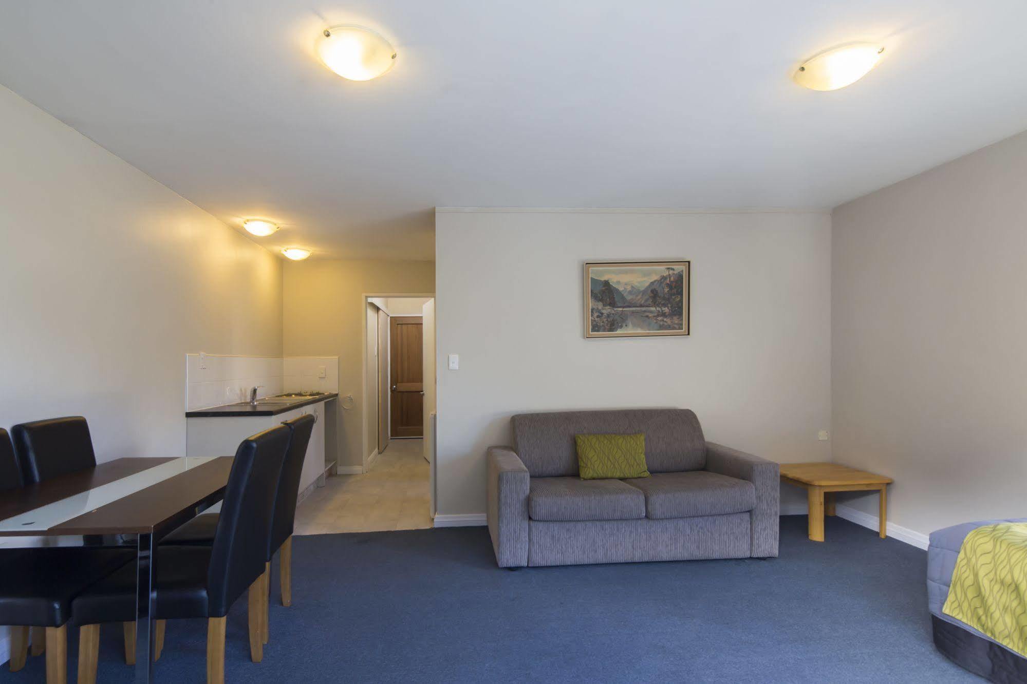 Abba Court Motel Queenstown Ngoại thất bức ảnh