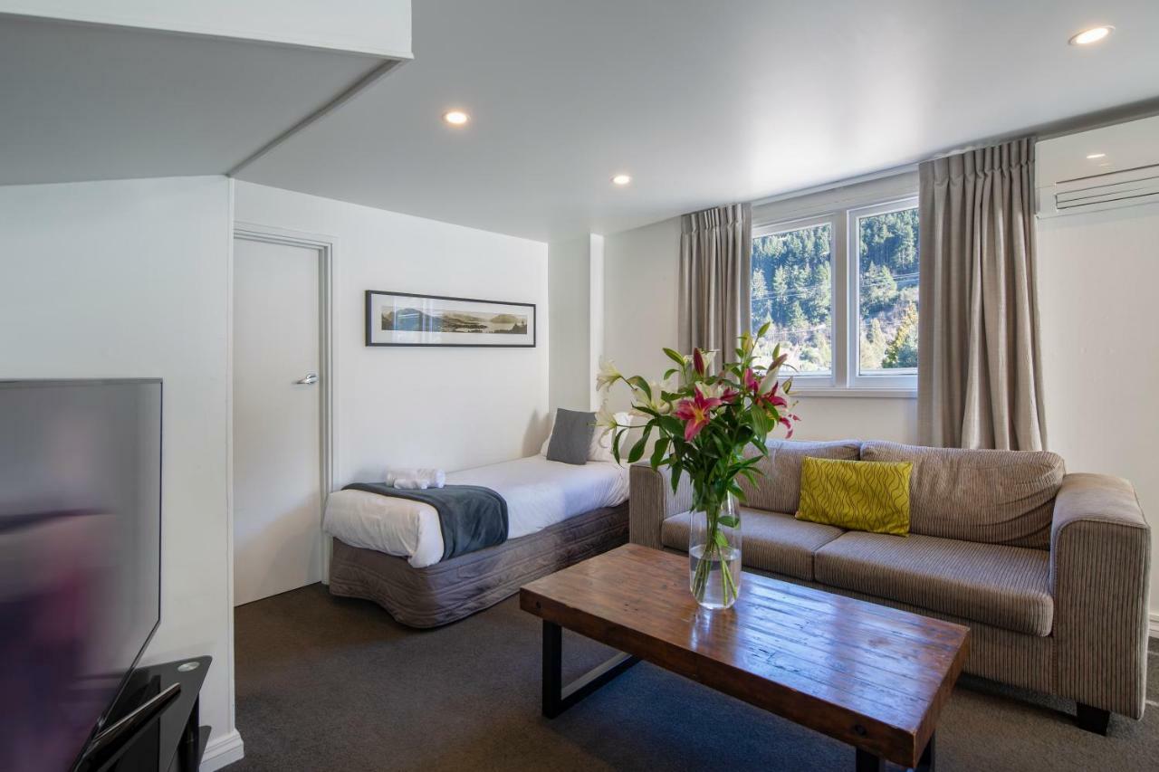 Abba Court Motel Queenstown Ngoại thất bức ảnh